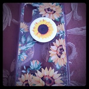 Galaxy Note 10 Skin and Pop Socket